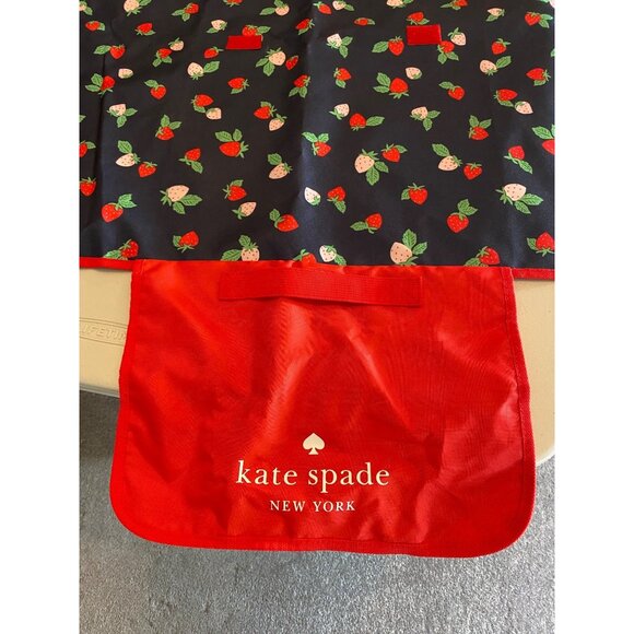 Kate Spade New York Strawberry Picnic Blanket Waterproof Foldable - Picture 5 of 8